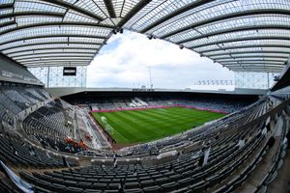 Newcastle United v Everton