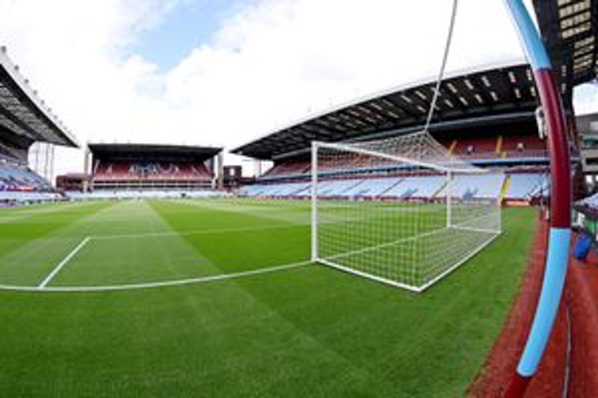 Aston Villa v Everton