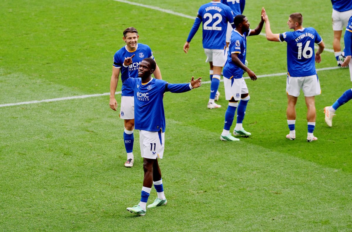 MOYES EAGER FOR MORE FROM EVERTON