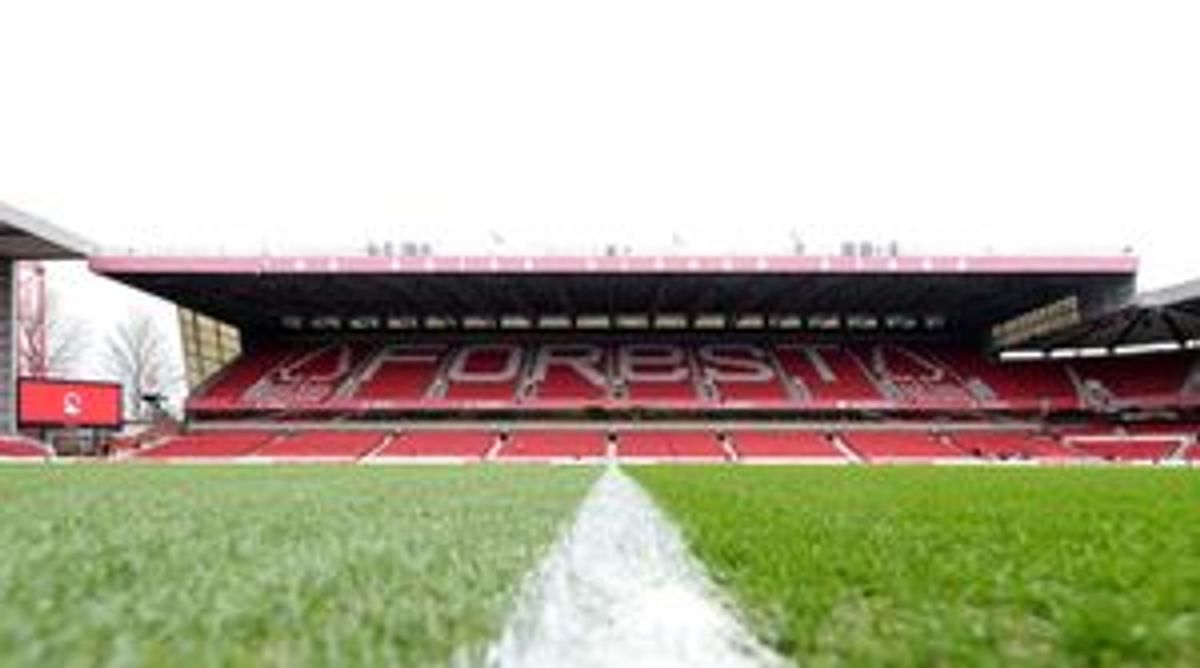 Nottingham Forest v Everton