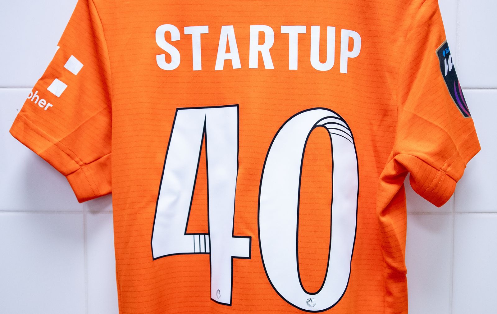 Everton Sign Goalkeeper Startup