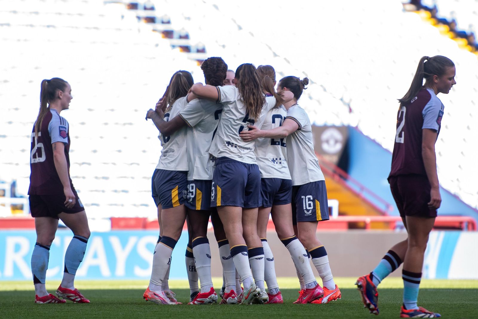 Fernandez's Inspiration & Adaptation To The WSL