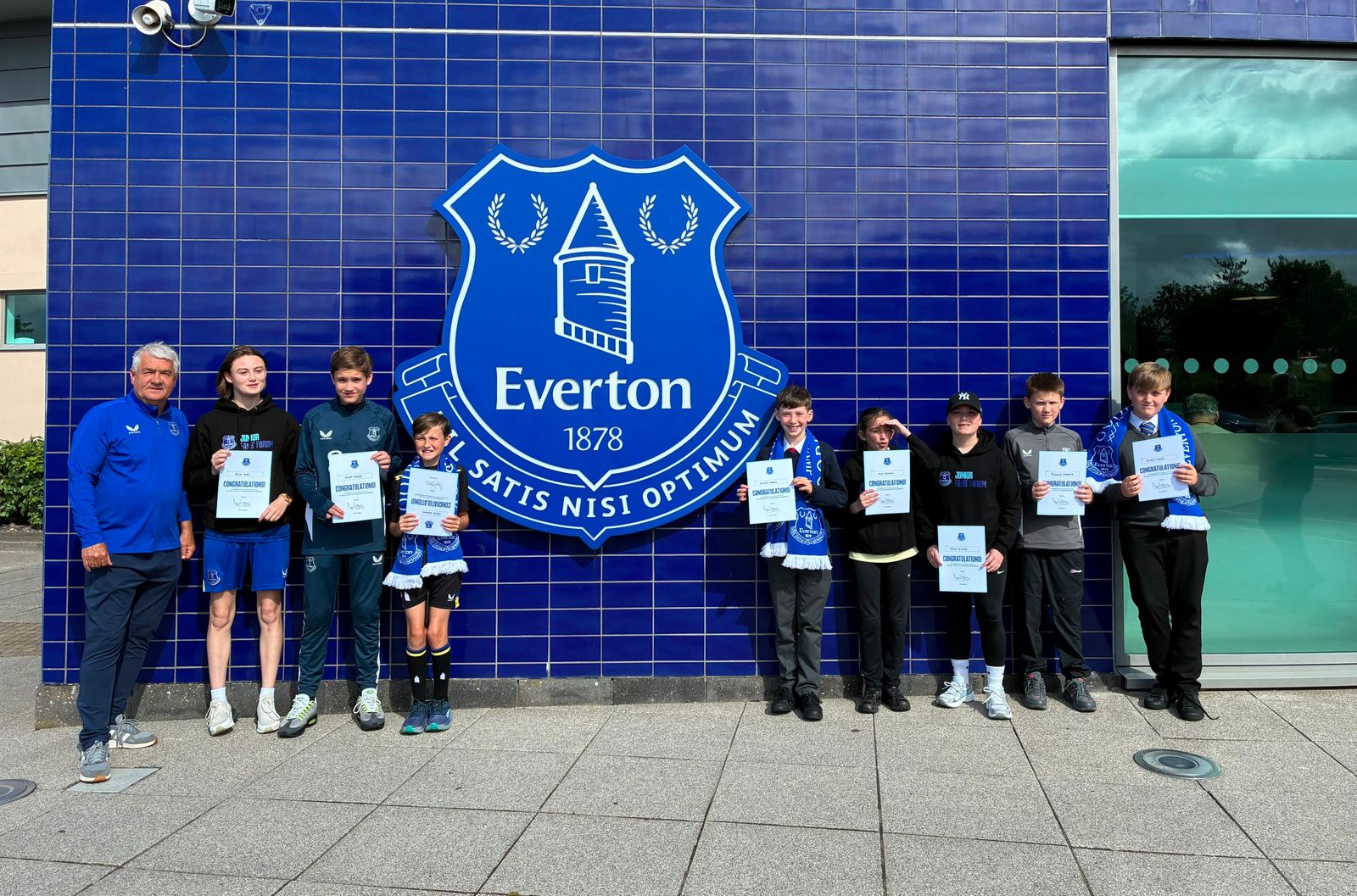 Junior Fans’ Forum Enjoy Finch Farm Visit To Round Off Memorable Season