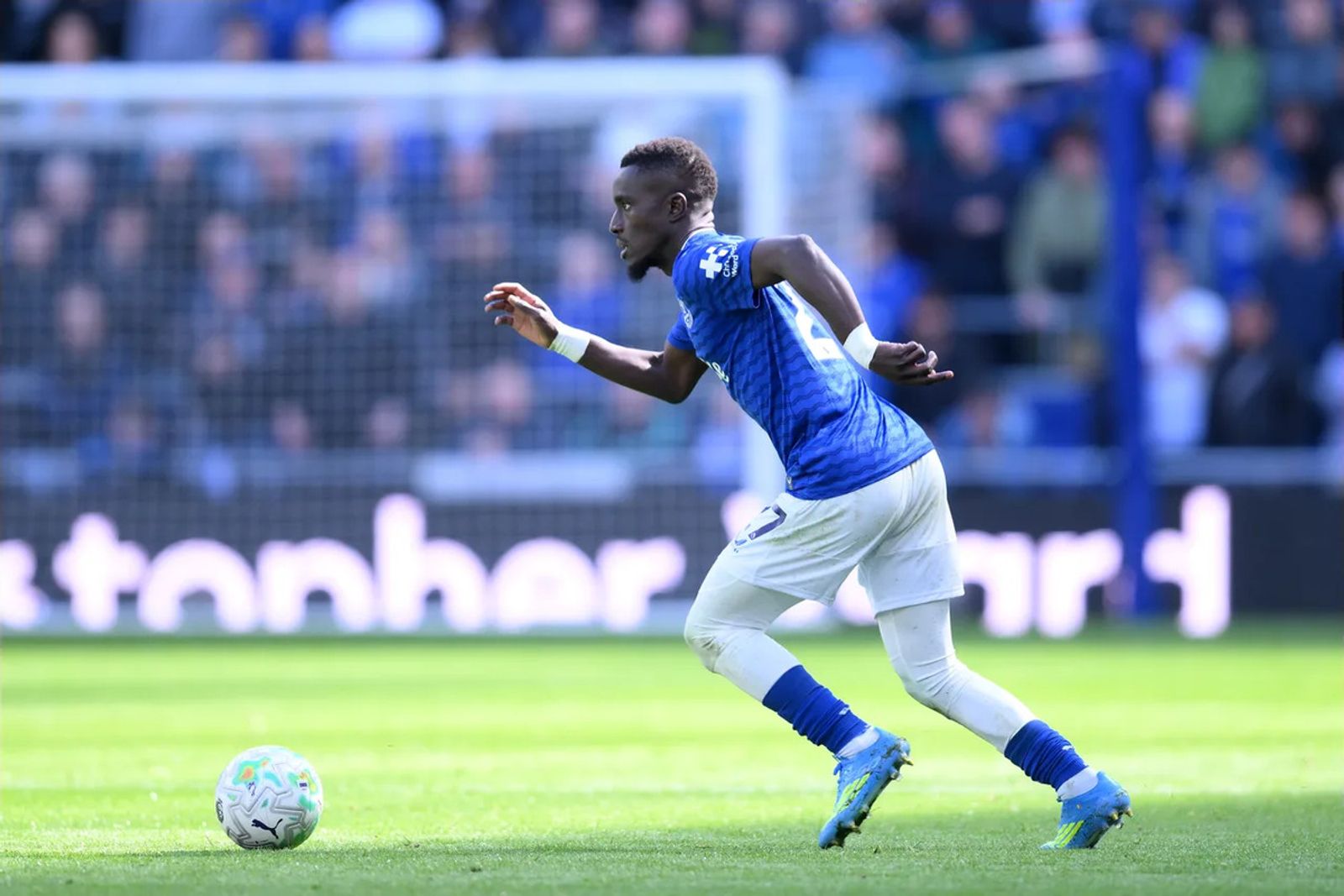 Everton Player Contracts Update