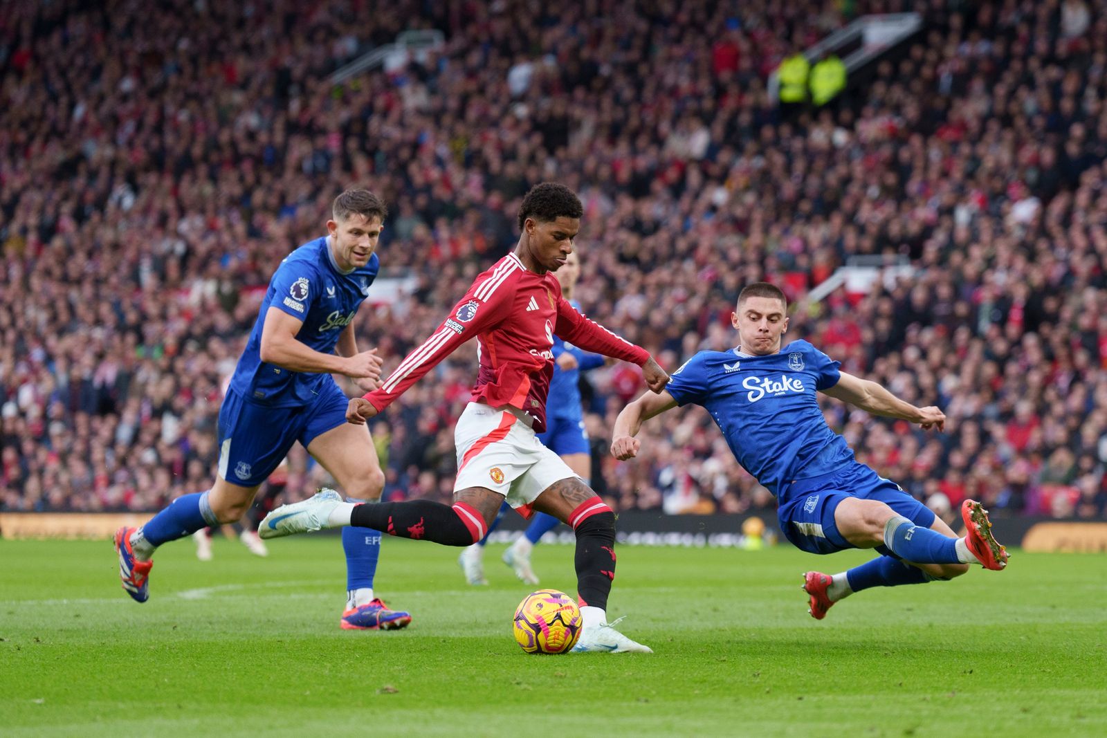Everton Beaten At Old Trafford