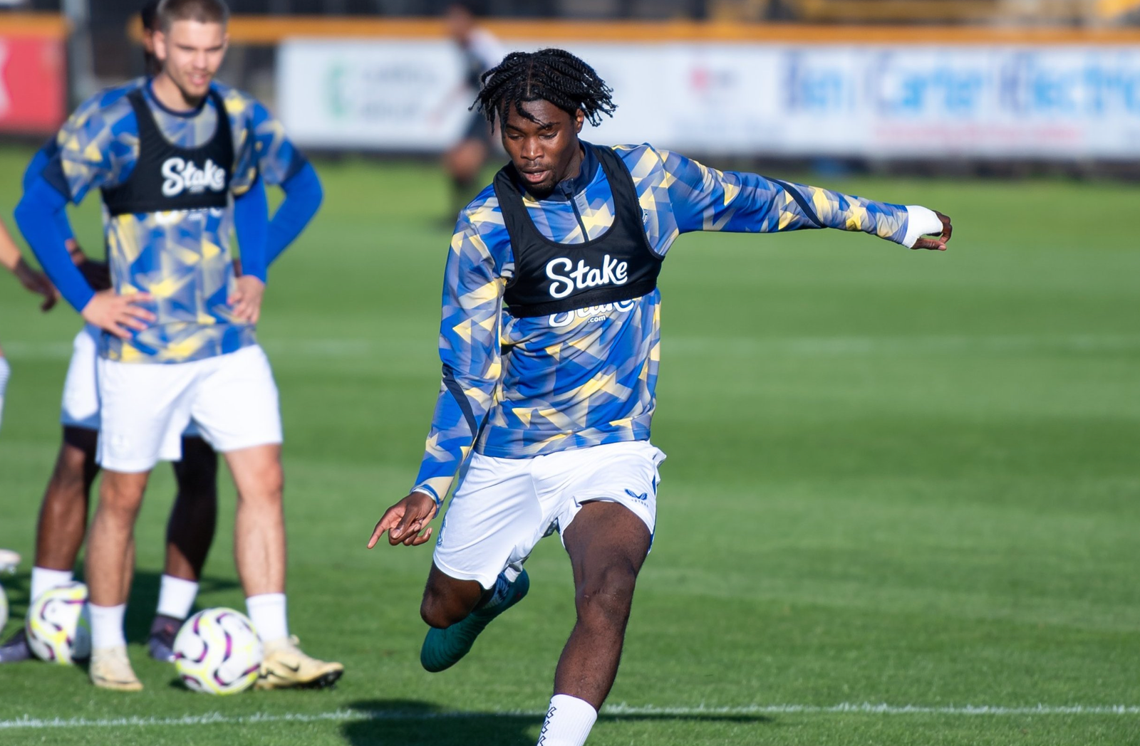 Djankpata Leaves Everton