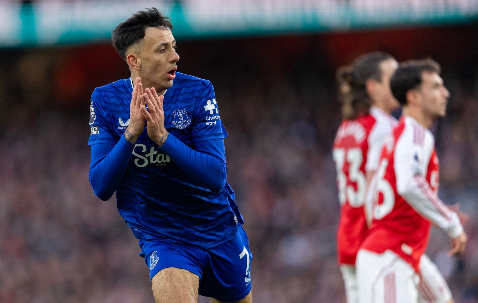 Double Late Blow Consigns Everton To Defeat At Arsenal
